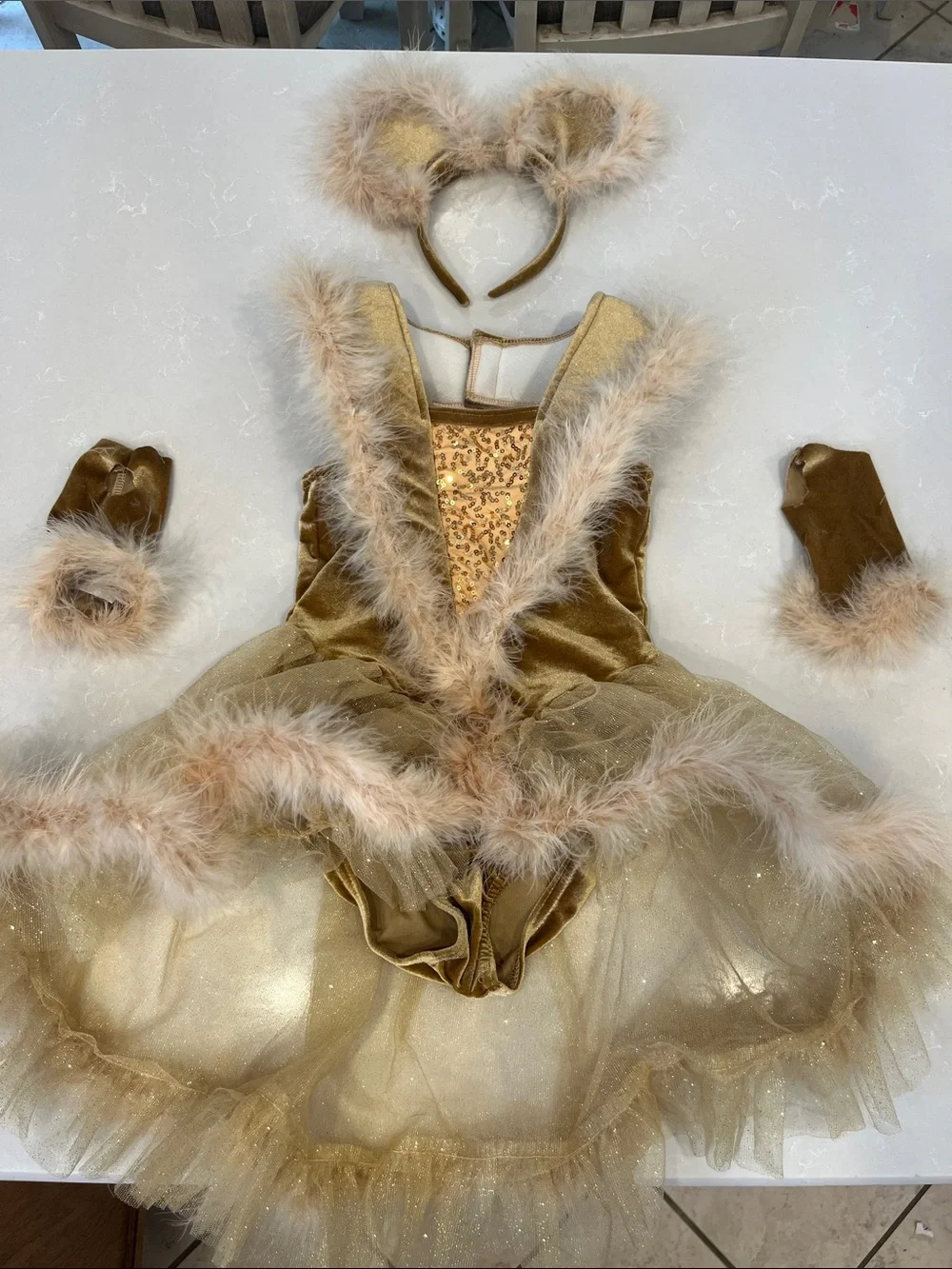 Gold Faux-Fur Trim Girls' Tutu Costume Set